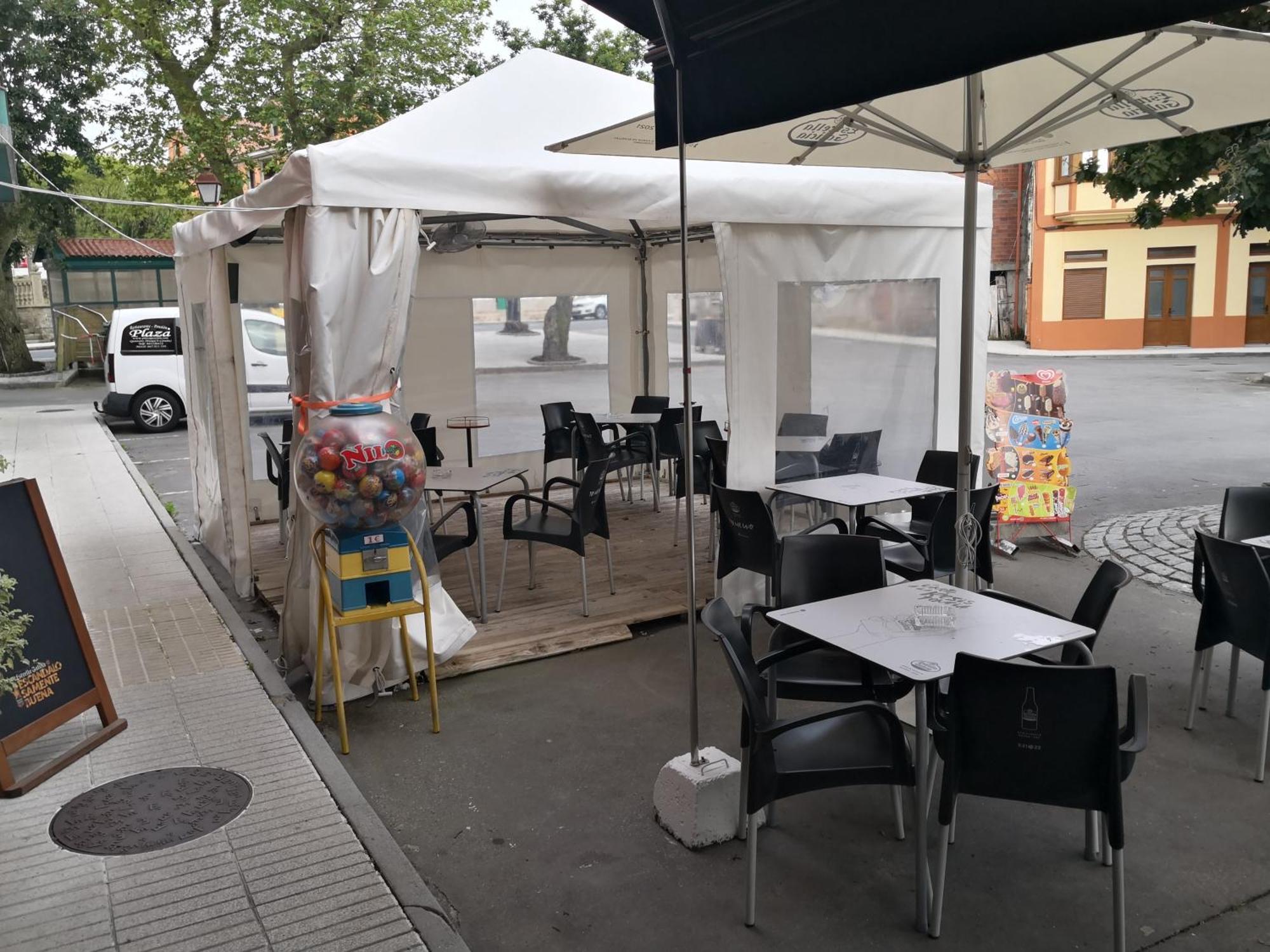 Pension Plaza Quintáns Екстериор снимка